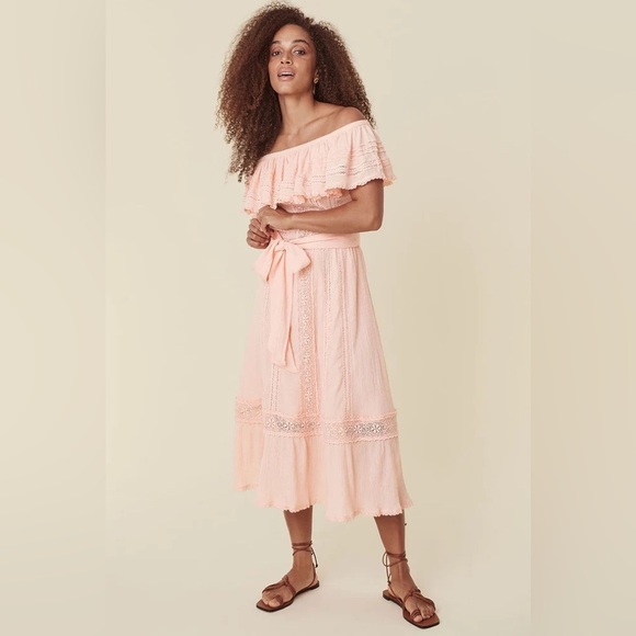 SPELL Cassie Lace Gown in Petal Size Small NWT - Picture 3 of 16